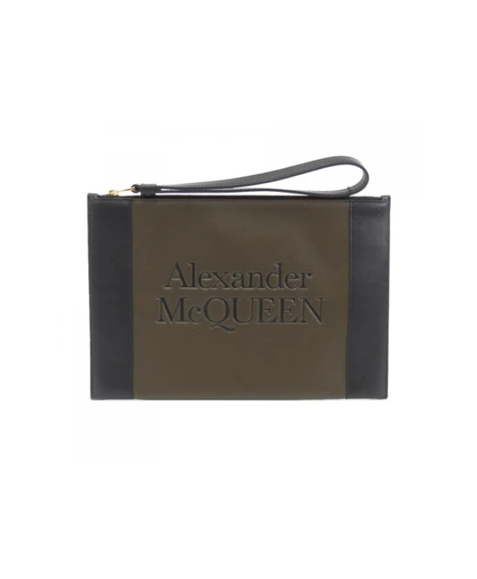 pre-owned-cuir-pochettes-minaudieres