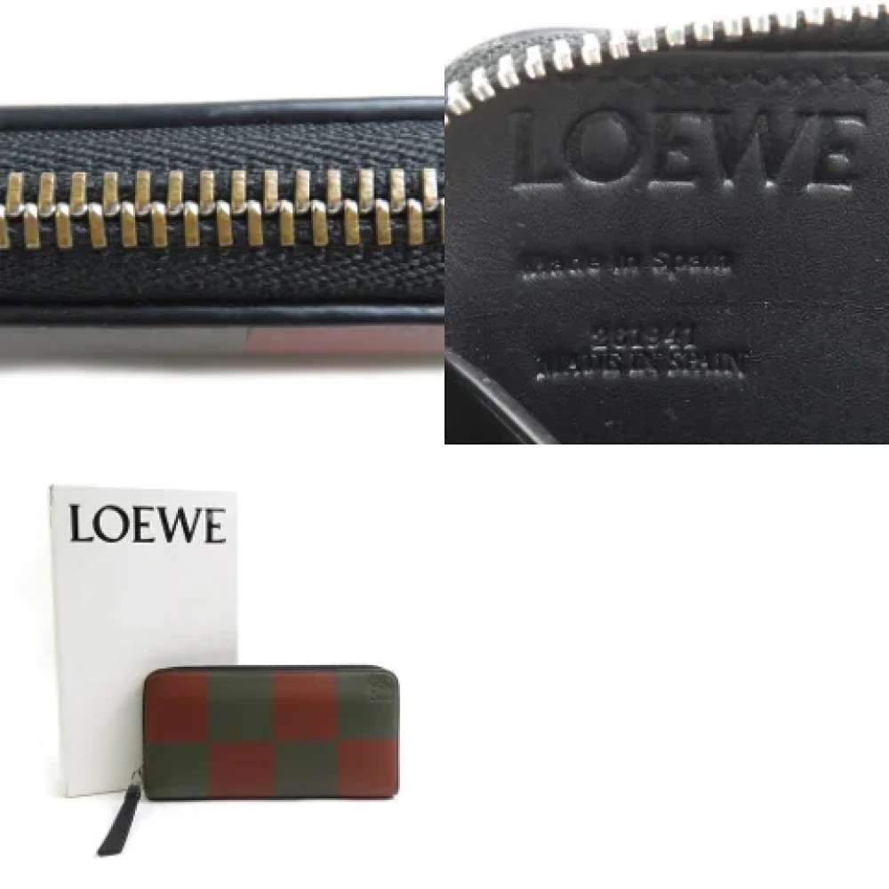 Loewe Pre-owned Leather wallets Green Dames