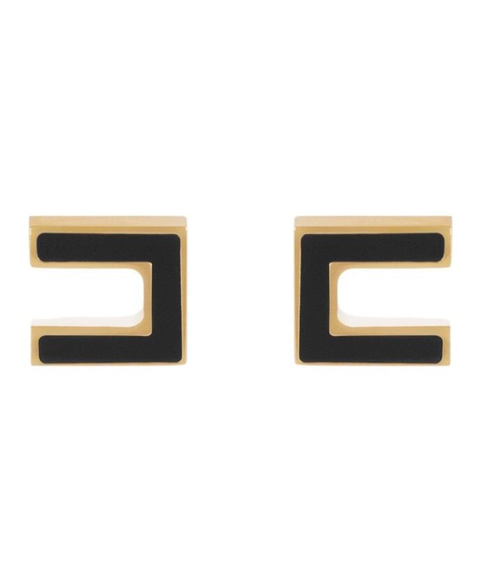 stylish-earrings-for-a-chic-look
