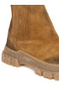 bottines-en-daim-tabac