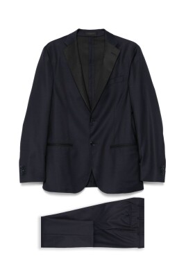 blue-suit-elegant-style