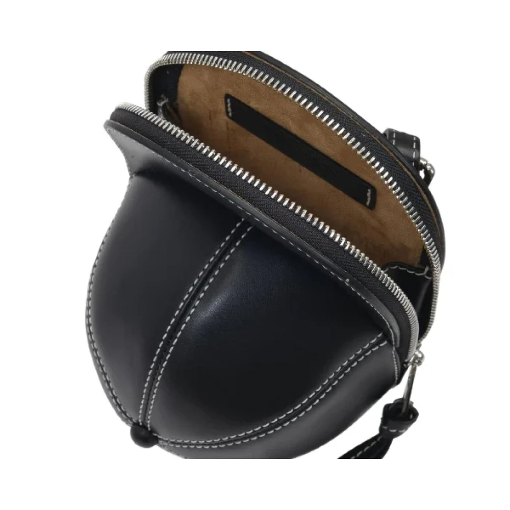 JW Anderson Pre-owned Leather shoulder-bags Black Dames