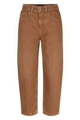 relaxed-fit-brown-jeans-with-o-line-silhouette