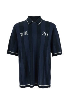 polo-bleu-avec-motif-raye