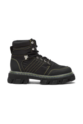 black-cleated-lace-up-hiking-boots