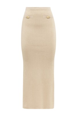 stilfuld-blanding-af-viskose-og-polyester