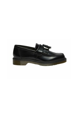 black-tassel-loafers-for-men