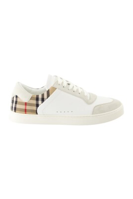 baskets-a-carreaux-a-lacets