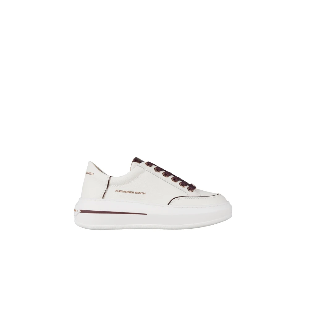 Alexander Smith Lancaster Donna in geperst leer en details Dames Schoenen Wit