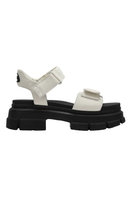 lav-ashton-sandal