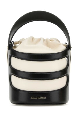 stylish-bucket-bags-for-trendsetters