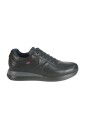 sneakers-en-cuir-avec-semelle-en-caoutchouc-brevetee