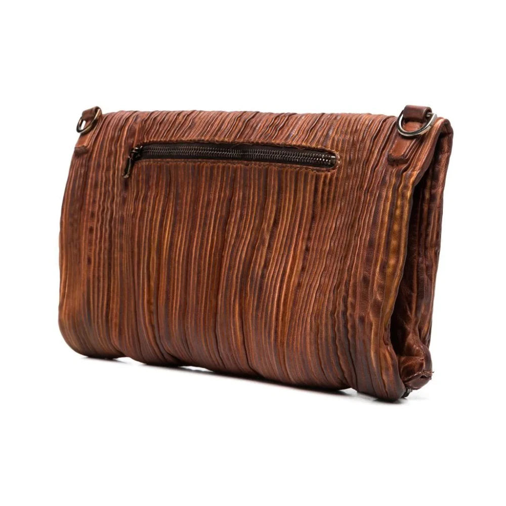 Numero 10 Glanzende Geplooide Pochette Tas Brown Dames
