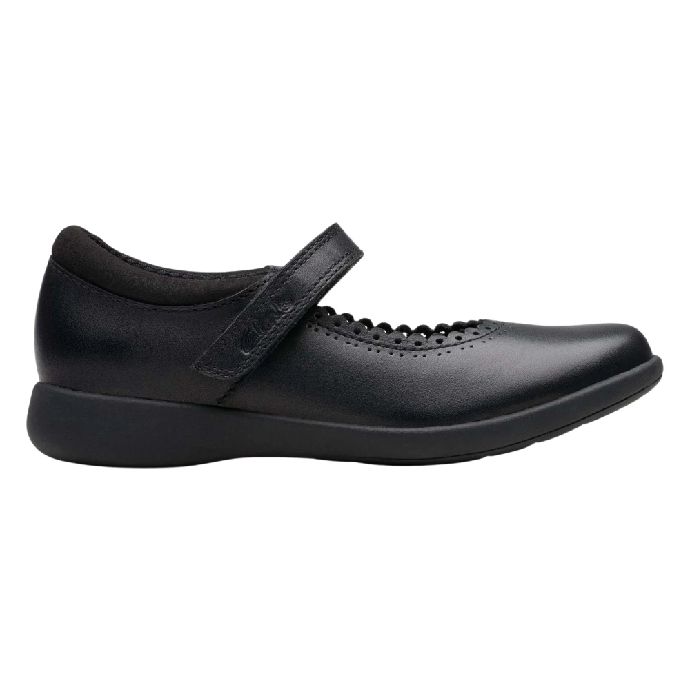 Clarks Girls Black Etch Pure K - Kids Ballerina Shoes - 28 1/2 Eu - Kids