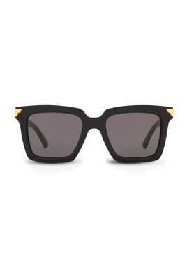 black-hinge-detail-sunglasses