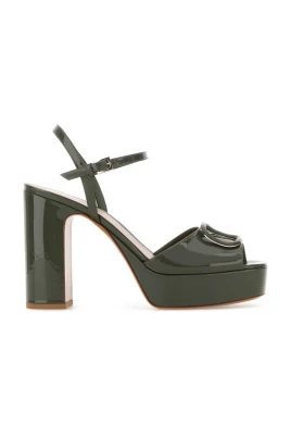 Vlogo Signature Platform Sandal