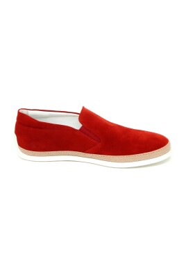 rafia-slip-on-loafer-shoe-in-ruby
