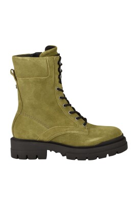 suede-ankle-boot-rubber-sole-zipper