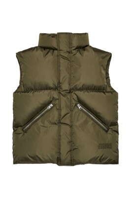 green-coats-with-high-stylistic-content
