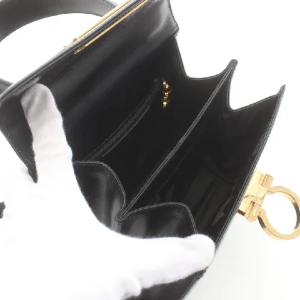 Salvatore Ferragamo Pre-owned Leather handbags Black Dames