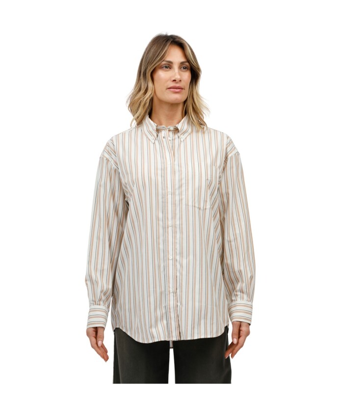 oversized-overhemd-met-zakken-met-knopen