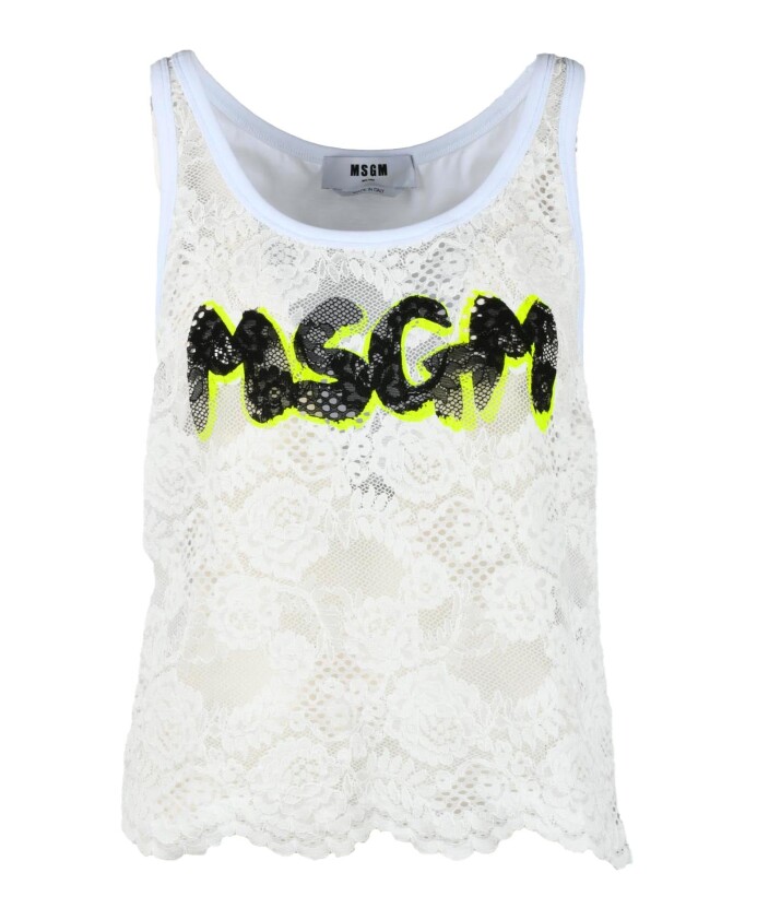 haut-en-coton-avec-style-unique