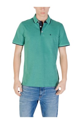polo-vert-a-manches-courtes-avec-boutons