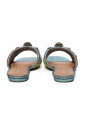 sandales-rouges-avec-motif-diamant