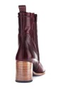elegante-bottine-en-cuir-rouge