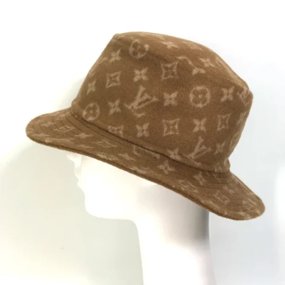 Louis Vuitton Vintage Pre-owned Wool hats Brown Dames