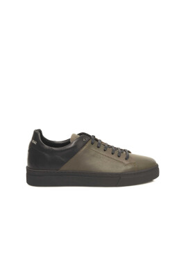 mens-leather-sneakers-with-rubber-sole
