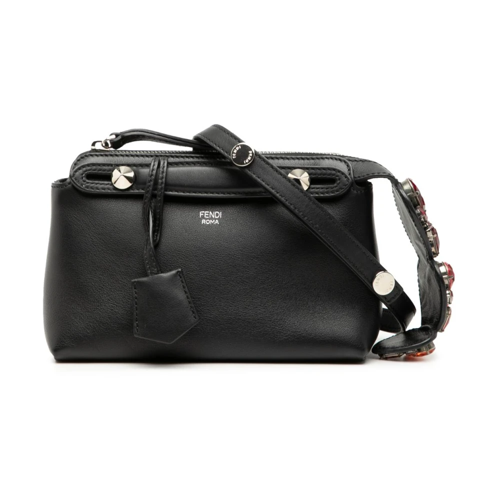 Fendi Vintage Women's Black Pre-Owned Shoulder Bag