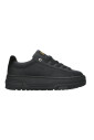 sneaker-noir-elegant-et-confortable