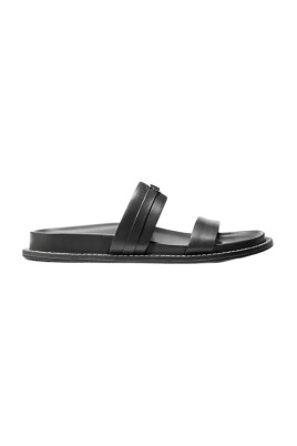 elegantes-sandales-dete-en-cuir-noir