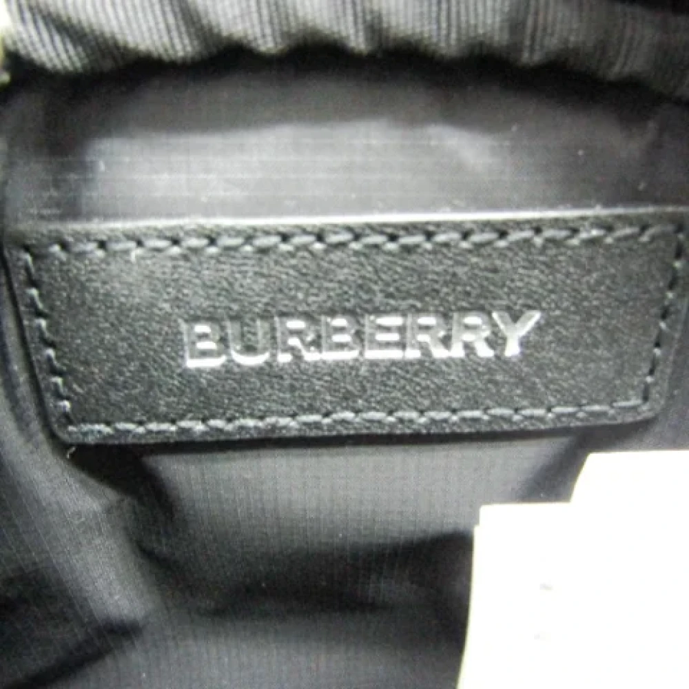 Burberry Vintage Pre-owned Nylon crossbody-bags Black Dames