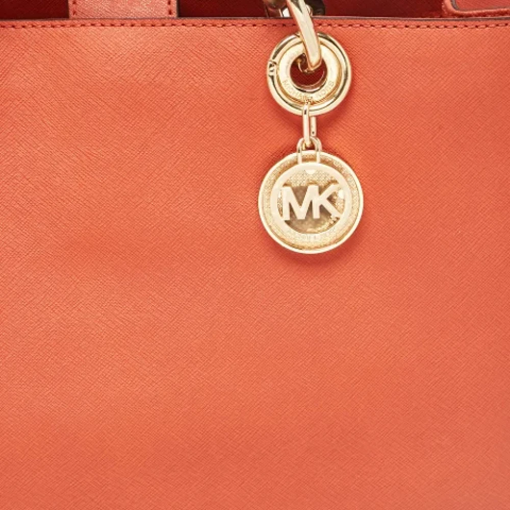Michael Kors Pre-owned Leather totes Orange Dames