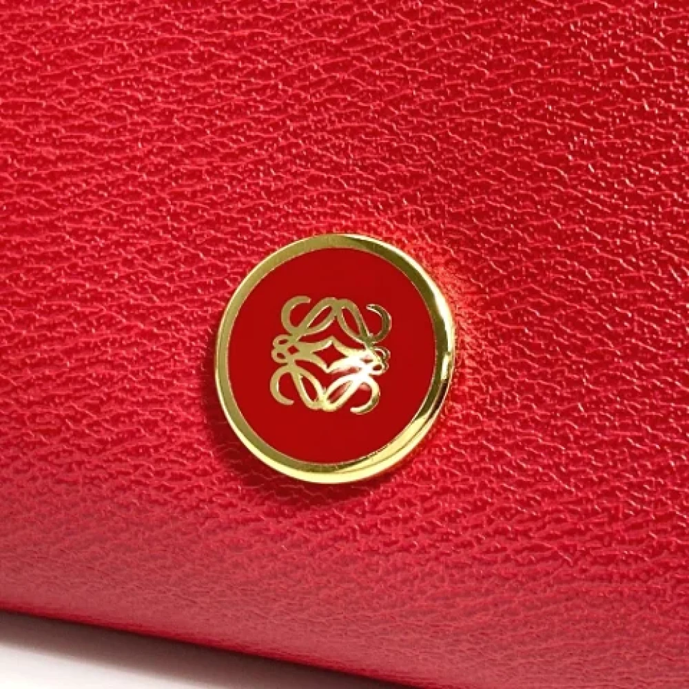 Loewe Pre-owned Leather pouches Red Dames