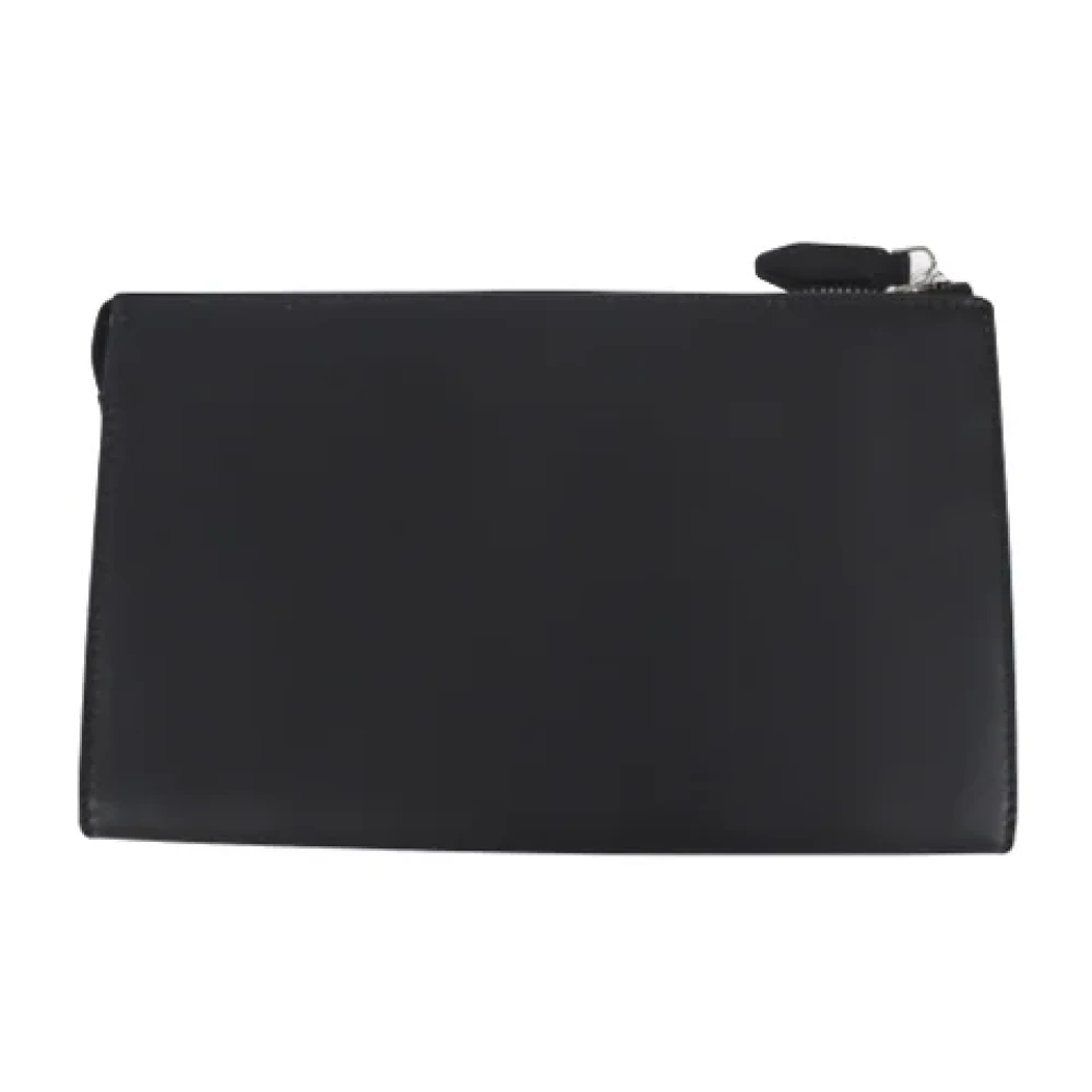 Salvatore Ferragamo Pre-owned Leather clutches Black Unisex
