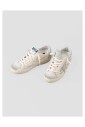 sneakers-classiques-avec-liste