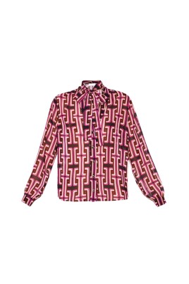 basic-shirt-strong-macro-geometr