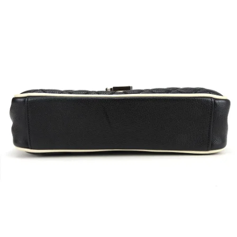 Yves Saint Laurent Vintage Pre-owned Leather shoulder-bags Black Dames