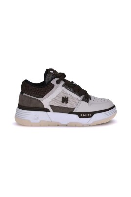 sneakers-avec-semelle-sculptee