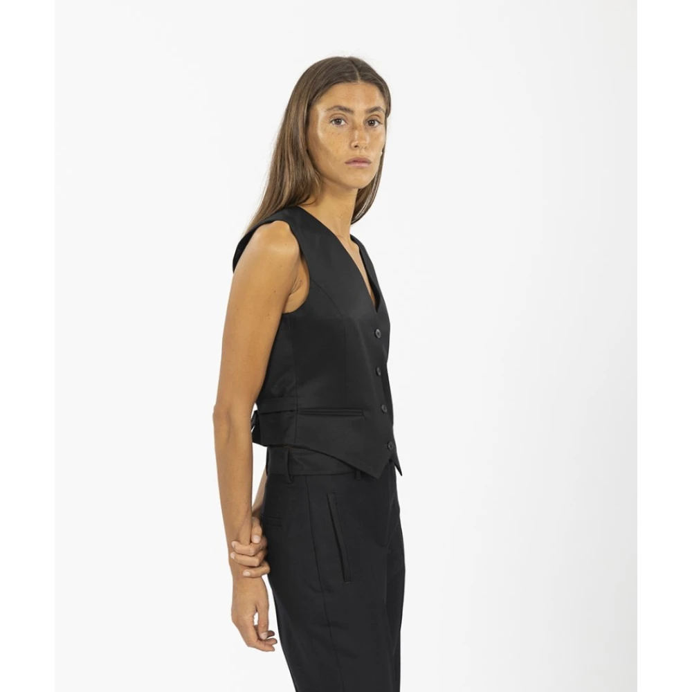 Montedoro Vests Black Dames