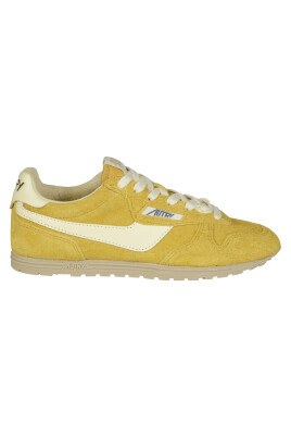 sneakers-elegantes-pour-hommes-et-femmes