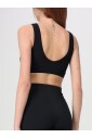 maillot-de-bain-noir-minimaliste