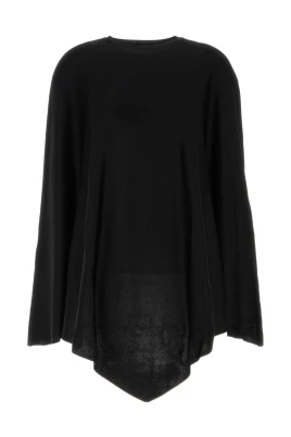 Finstickad asymmetrisk cape
