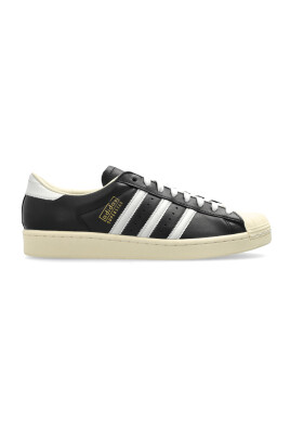 sports-shoes-superstar-vintage