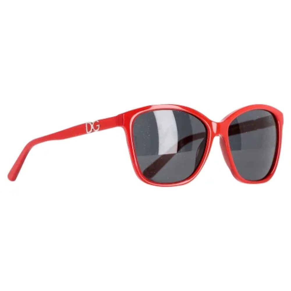 Dolce & Gabbana Pre-owned Plastic sunglasses Red Dames