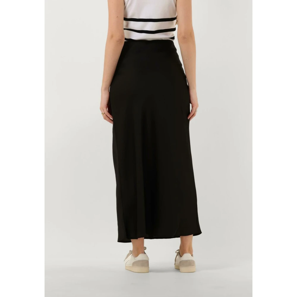 Bruuns Bazaar Zwarte midi rok Acacia Bbjoanelle Black Dames