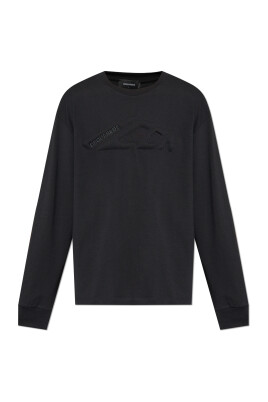 t-shirt-avec-logo
